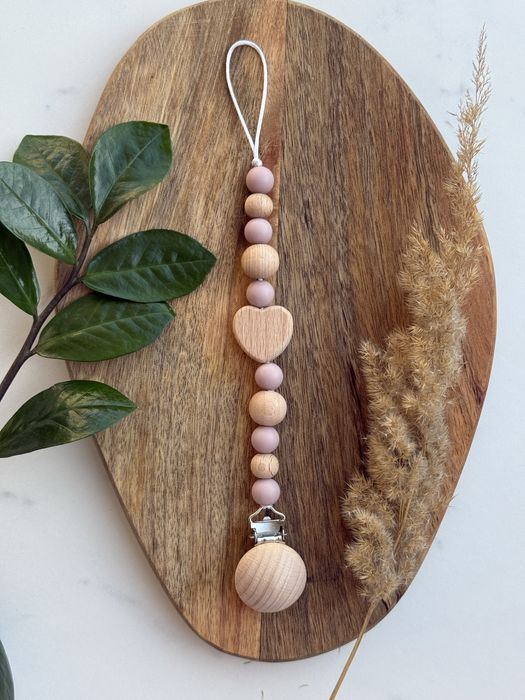 Lantisor pentru suzeta