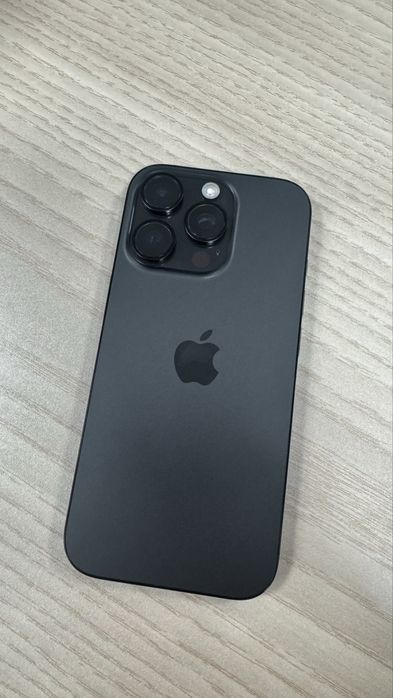 Iphone 16 pro 700000