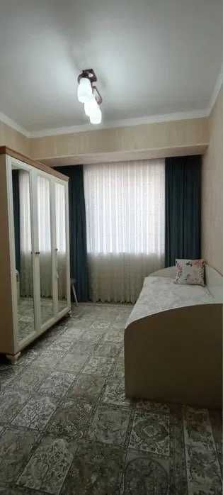 Новостройка 3/2/5 квартира 86м2 с ремонтом: Метро Максим Горький