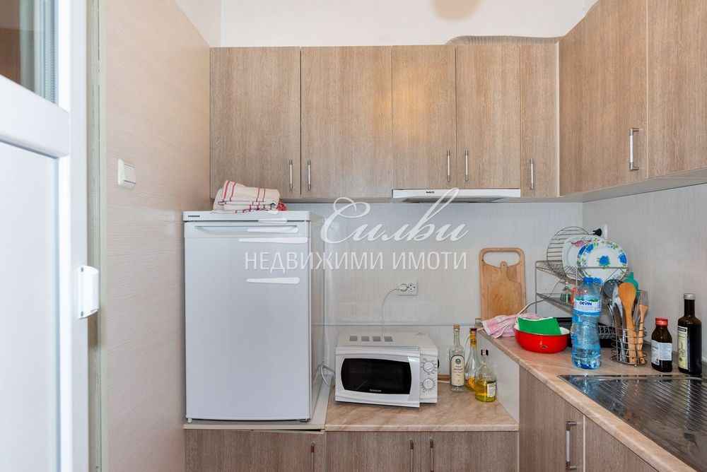 Продава се Четиристаен апартамент в Шумен, Добруджански - 90 кв.м за 935 €/кв.м - Снимка #9