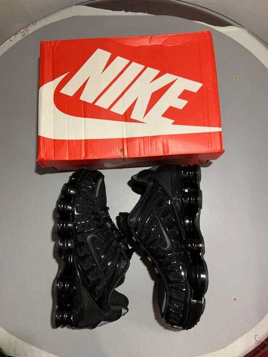 Nike Shox TL Black Max Orange EU41