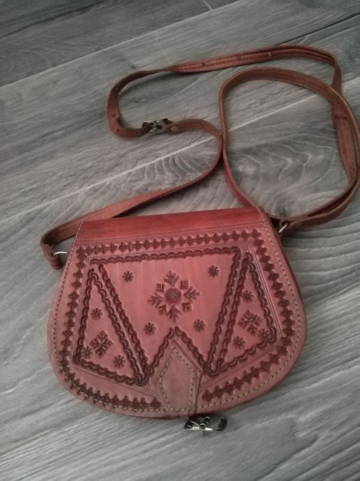 2 gentuțe piele, stare buna