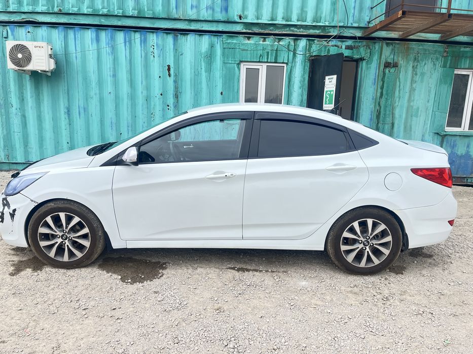 Срочно продам машину за наличку