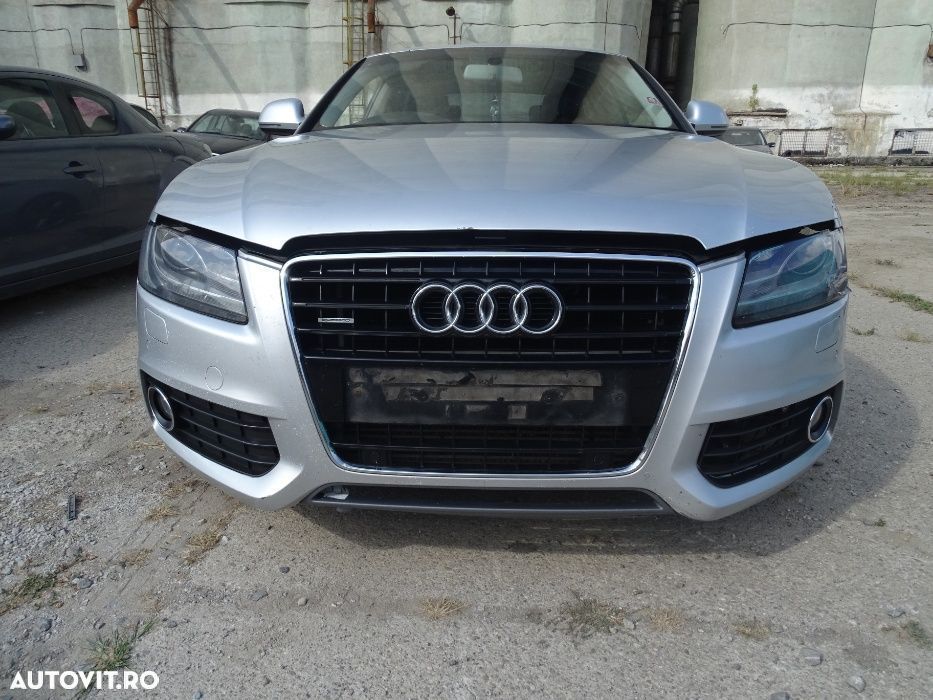 dezmembrez audi a5 3.0 TDI CAPA, CCWA 240 cp/ piese audi a5 8TR