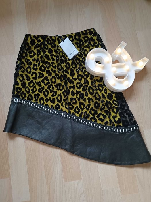 Оригинална Страхотна Пола MUGLER