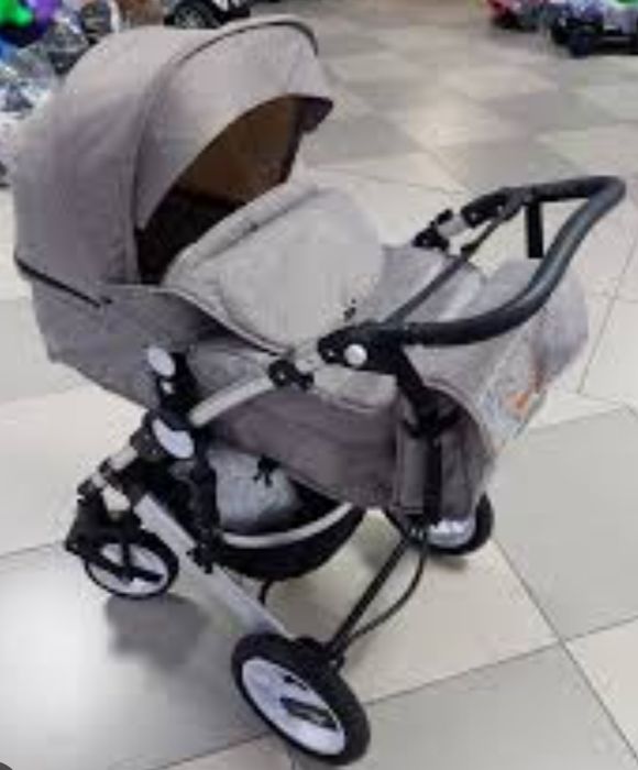 Продам коляску лето/зима