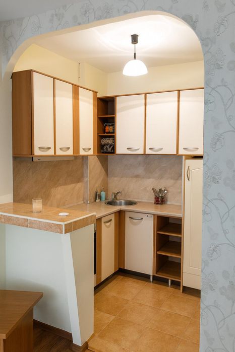 Дава се под наем Двустаен апартамент в Пловдив, Кършияка - 63 кв.м за 280.5 € - Снимка #2