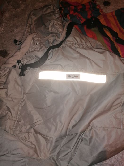 Sistem purtare și husa de iarna.