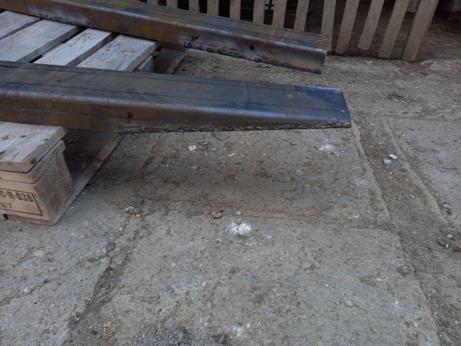 Prelungiri lame stivuitor -extensii furci