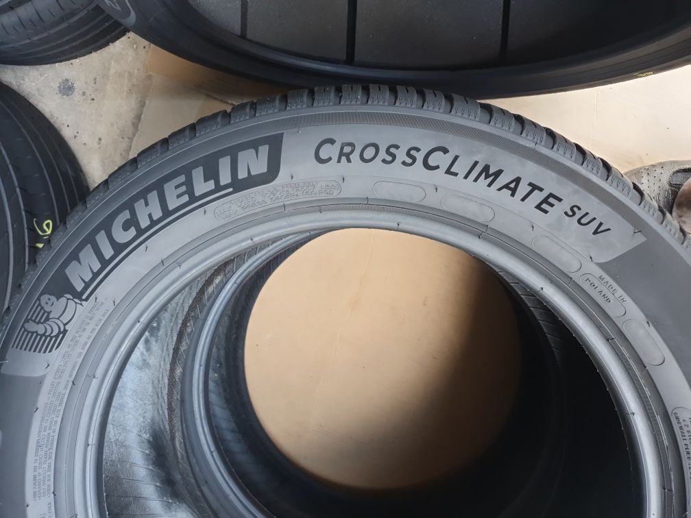 2 Anvelope M/S Michelin CrossClimate 265 50 R19 impecabile  DOT0921