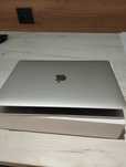 MacBook Air M1 8/256 срочно сотилади