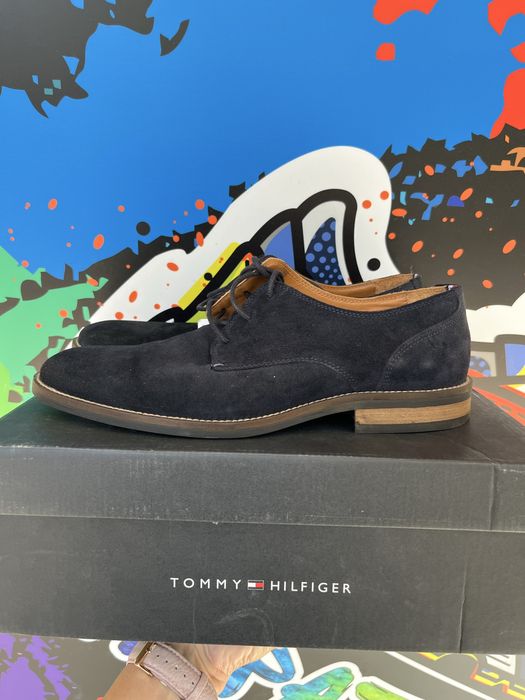 Елегантни обувки Tommy Hilfiger номер 41
