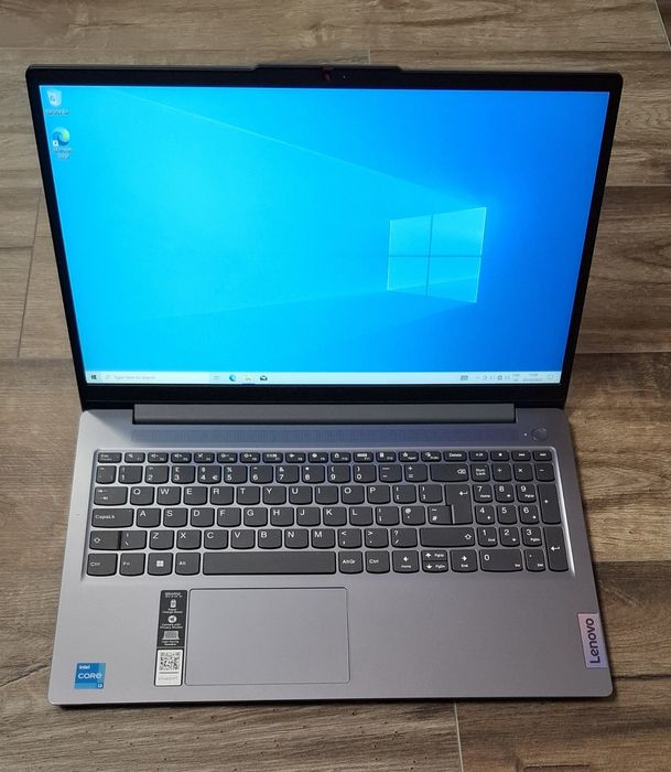 Lenovo IdeaPad Slim 3 Gen 8 (8 ядрен процесор) в Гаранция