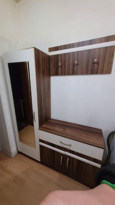 Портманто с Гардероб