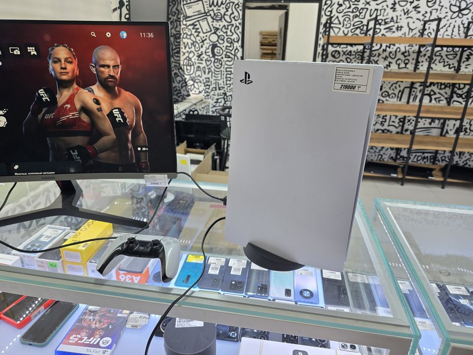 Sony Playstation 5 825gb 1 джойстик Рассрочка Реал ломбард