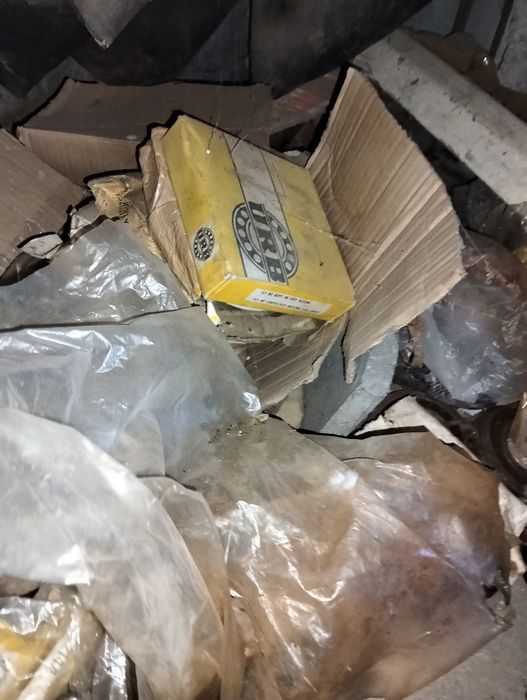 Vând rulmenți noi de toate dimensiunile