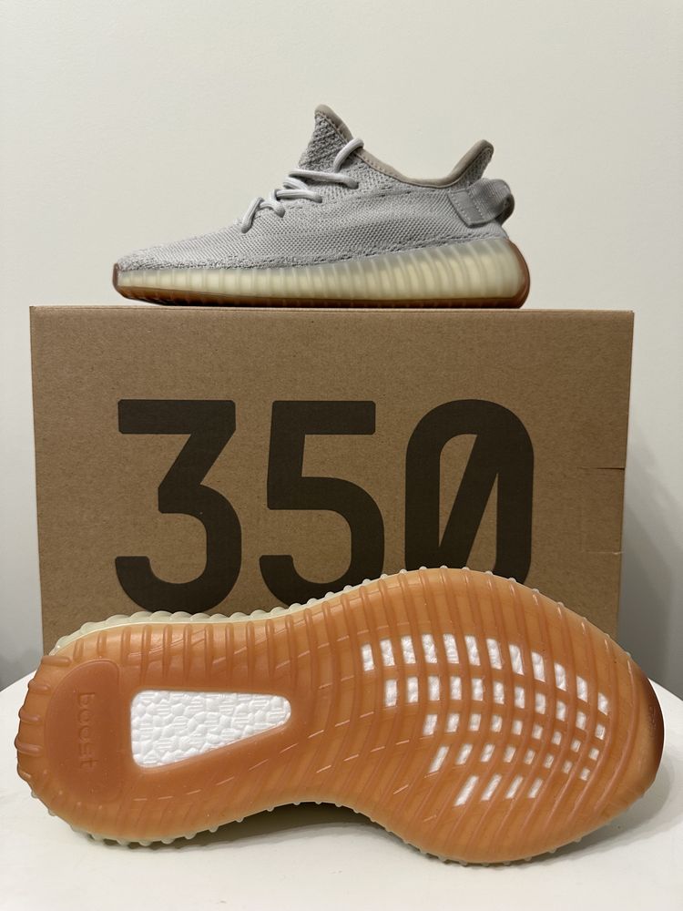 Yeezy Boost 350 V2 - Sesame