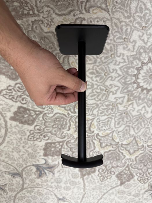 Держатель для наушников с утяжелением.