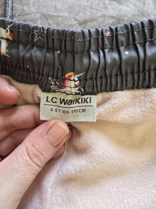 Штаны теплые с единорогами LC Waikiki на 4-6 лет