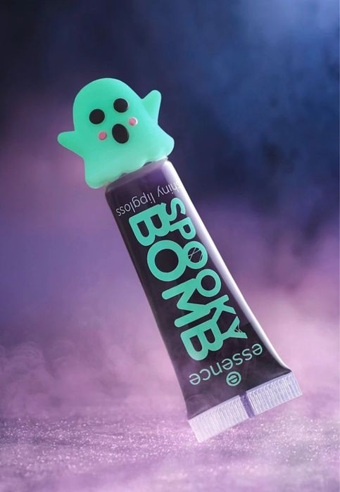 Хелоуински хит! Essence Spooky bomb гланц