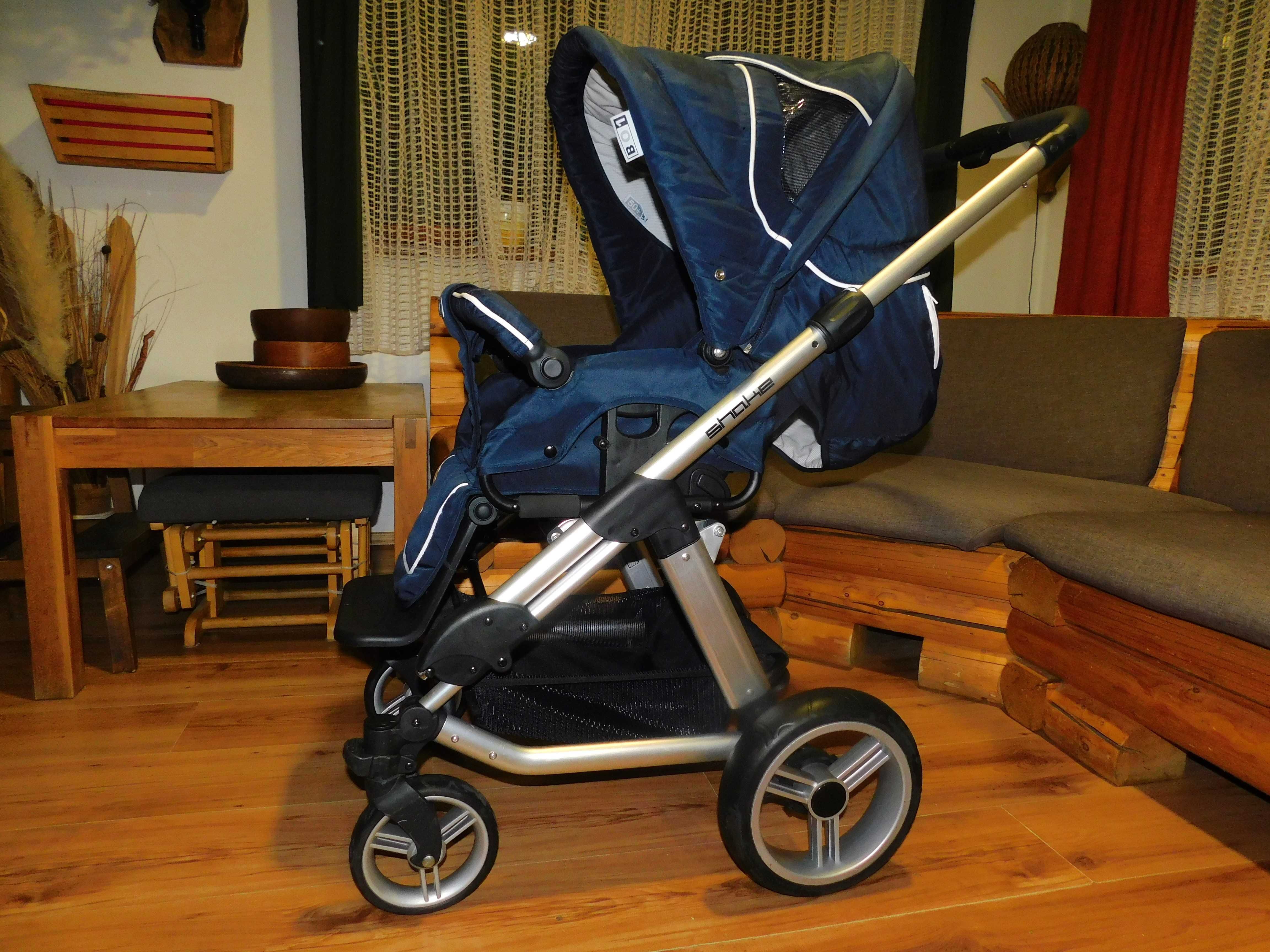 Carucior 2 in 1 Baby One Shake - Germany + accesorii