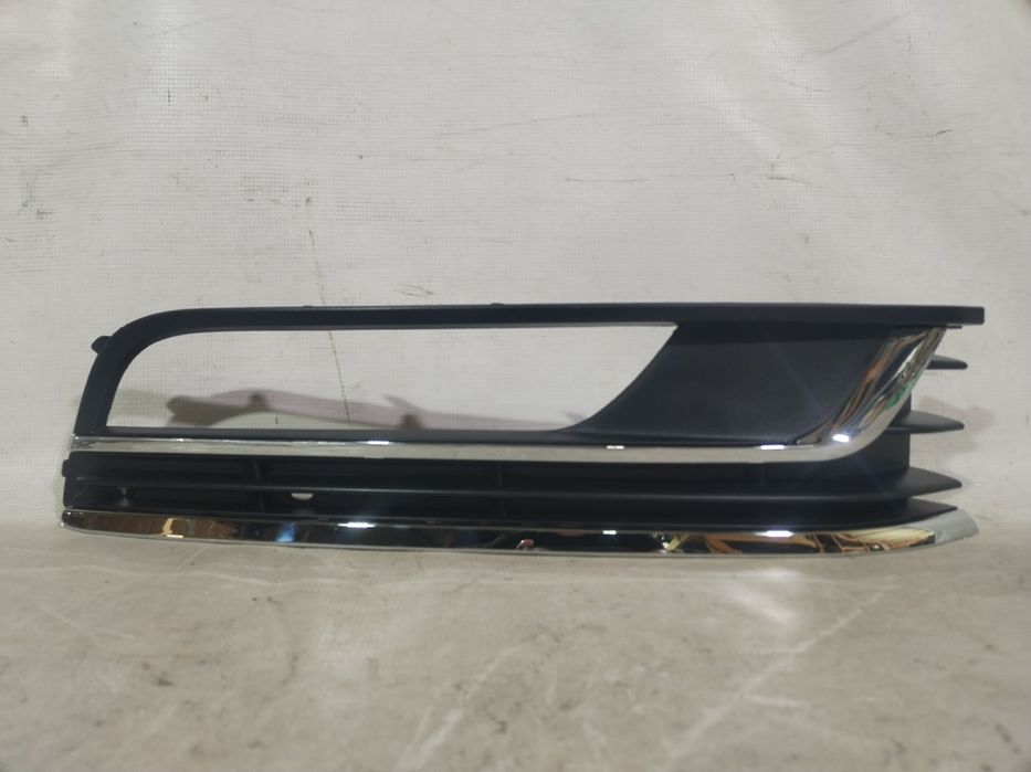 Grila dreapta bara fata, VW Passat B7, 2010, 2011, 2012, 2013, 2014, 2015.