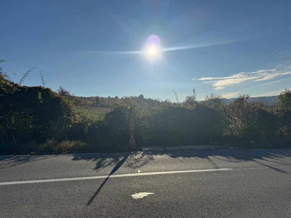 Teren Intravilan, în zonă de case, panoramă deosebită