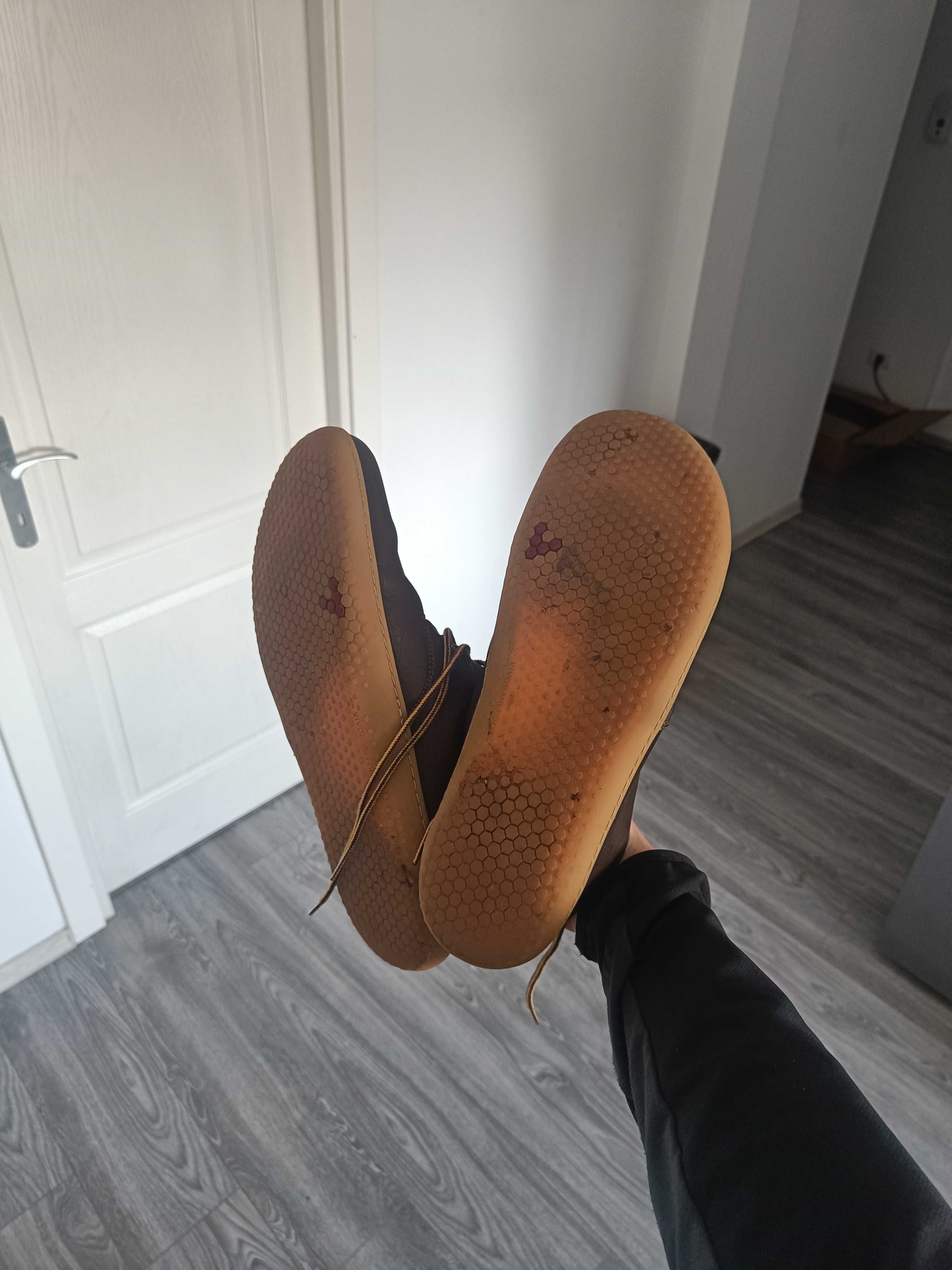 Pantofi pentru bărbați Vivobarefoot RA III piele maro - Marime 49