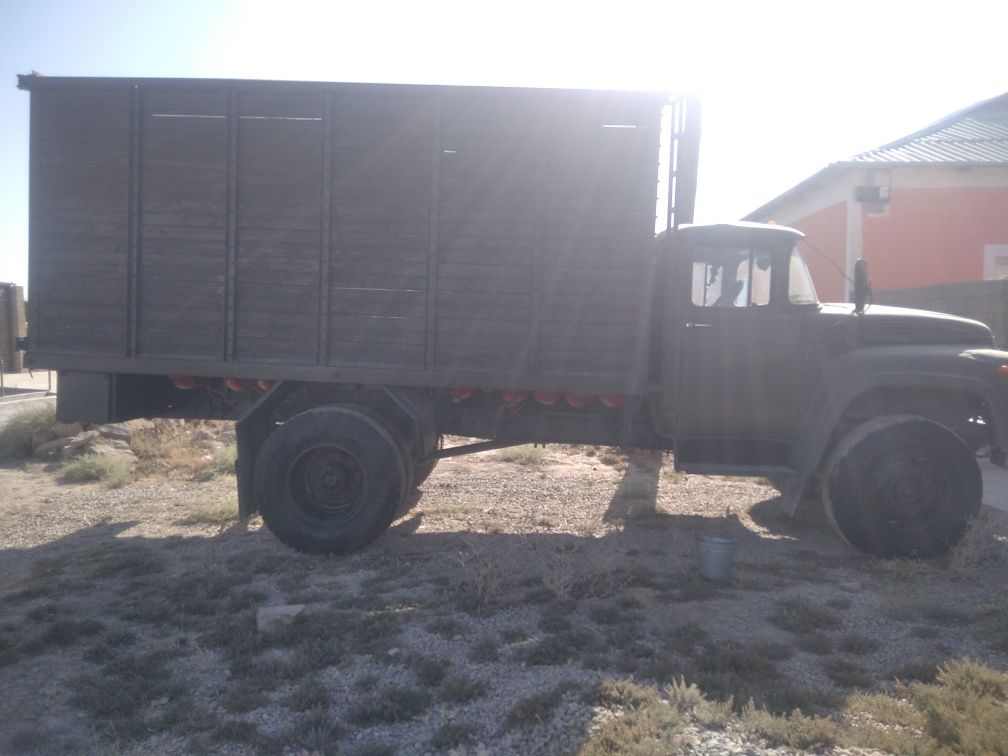 Zil yili 1992 mator Ural qilingan yangi turtta orqa baloni yangng