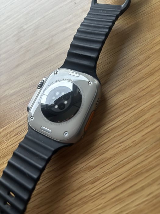 Apple Watch Ultra 2 49mm Titanium GPS + Cellular Ca nou Full Box