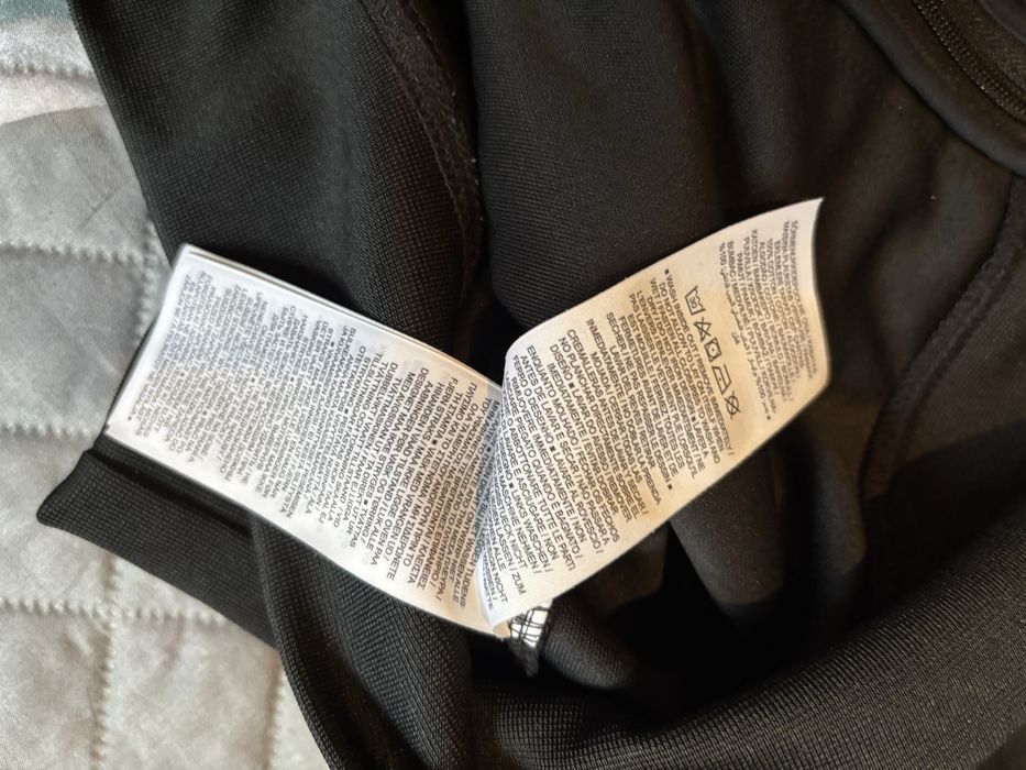 Nike Swoosh горнище