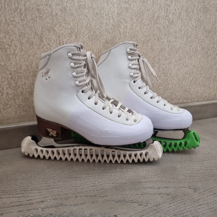 Продам коньки risport electra 245