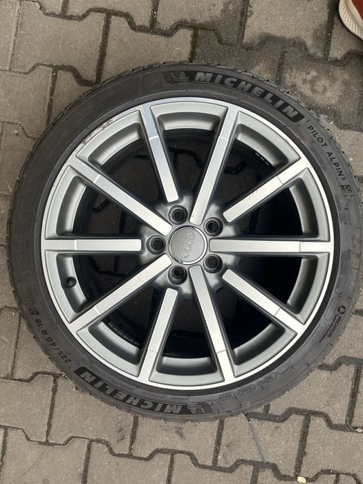 Oferta!Anvelope MICHELIN iarna 225 40 R18 DOT 2022 PILOT ALPIN 5