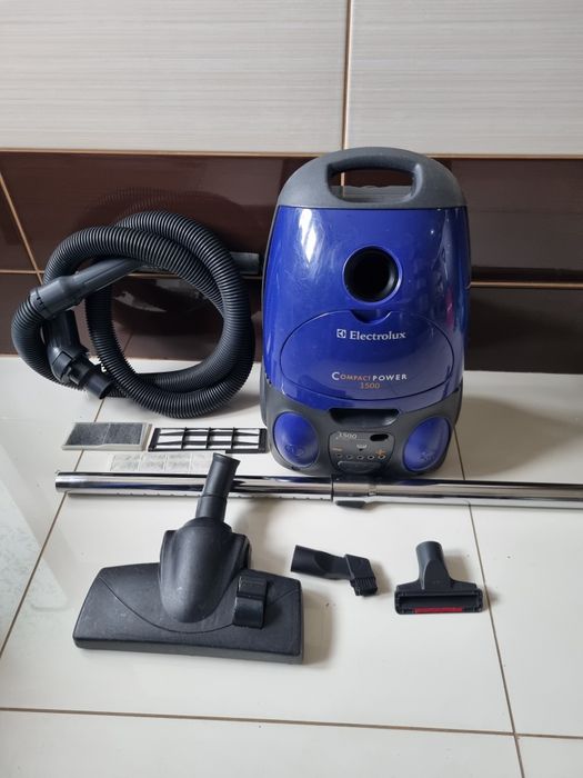 Aspirator Electrolux 1 500W cu sac