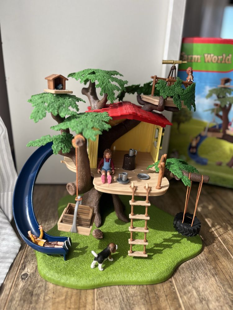 Комплект за игра Schleich - Къща на дърво.