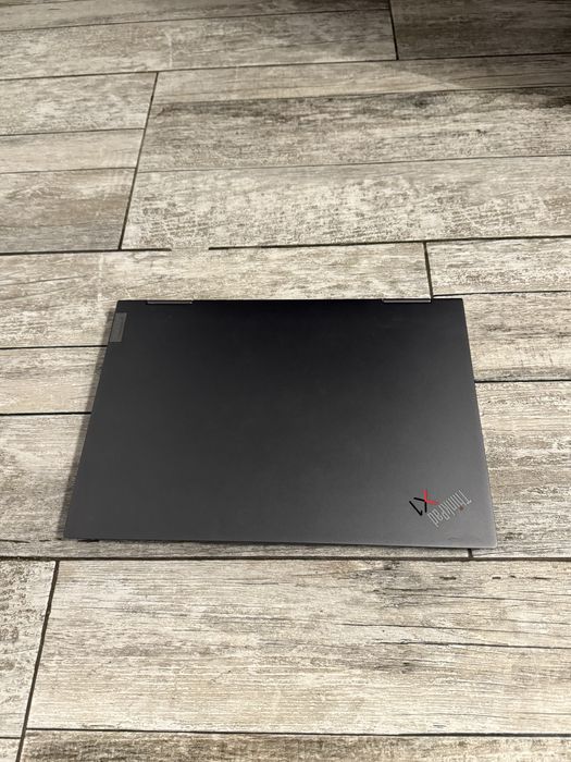 Lenovo ThinkPad X1 Yoga Gen 7 • i7 TOUCHSCREEN 360• -32gb ram