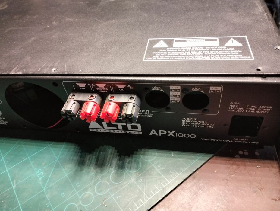 Carcase amplificatore audio