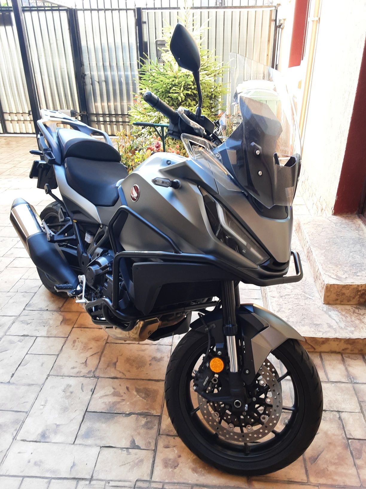 Honda NT 1100 DCT