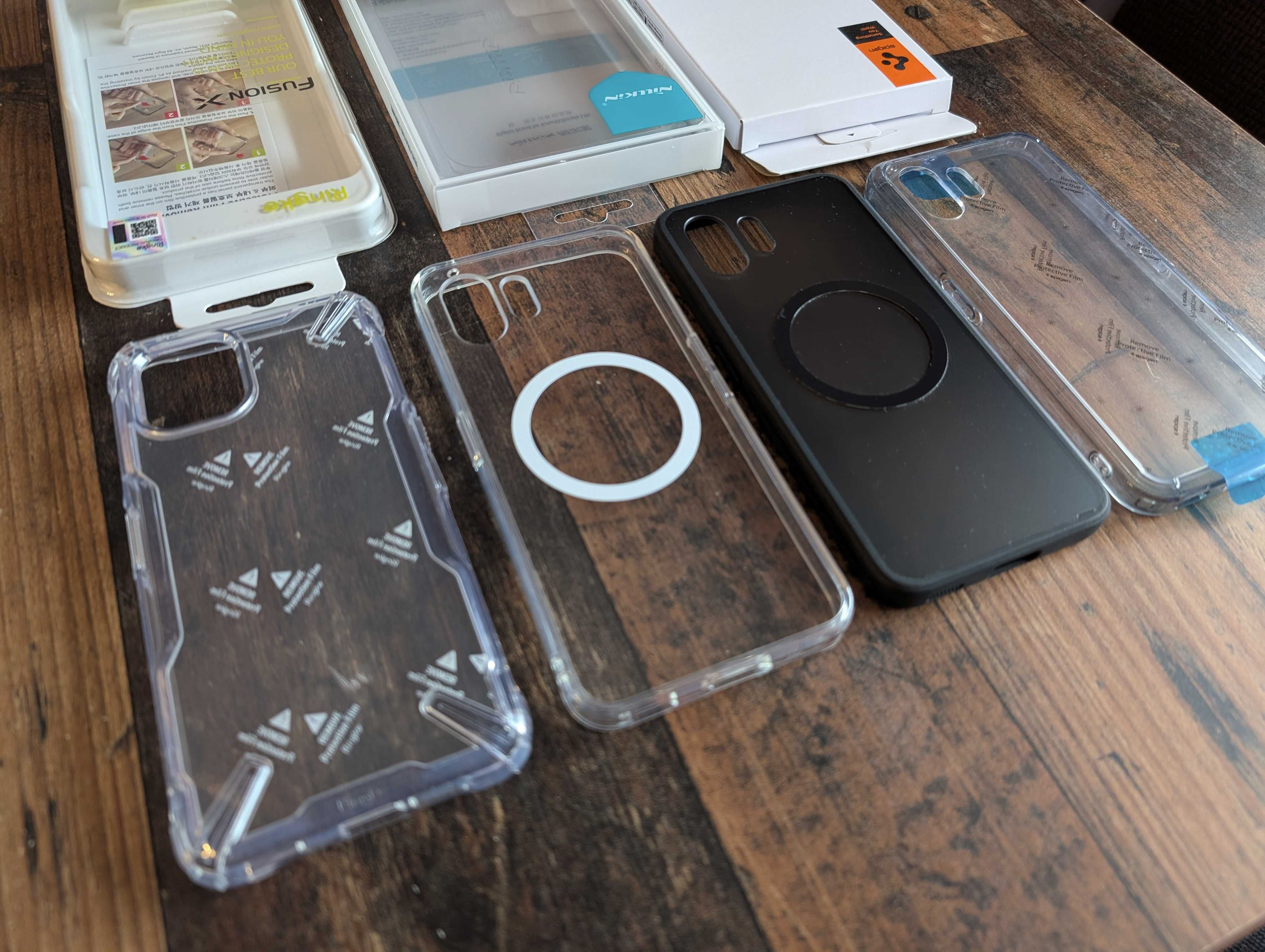 Калъф за Nothing Phone (2) Spigen Hybrid Smoked, Ringke Fusion X Clear