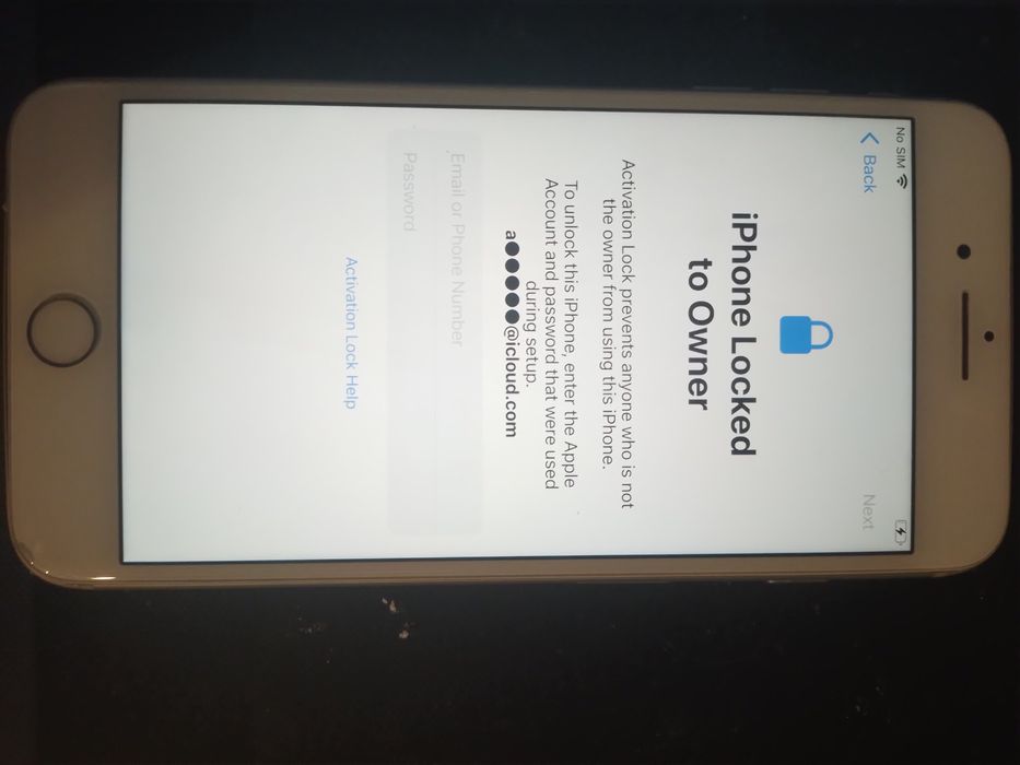 vând telefon iPhone 8 plus  pentru piese