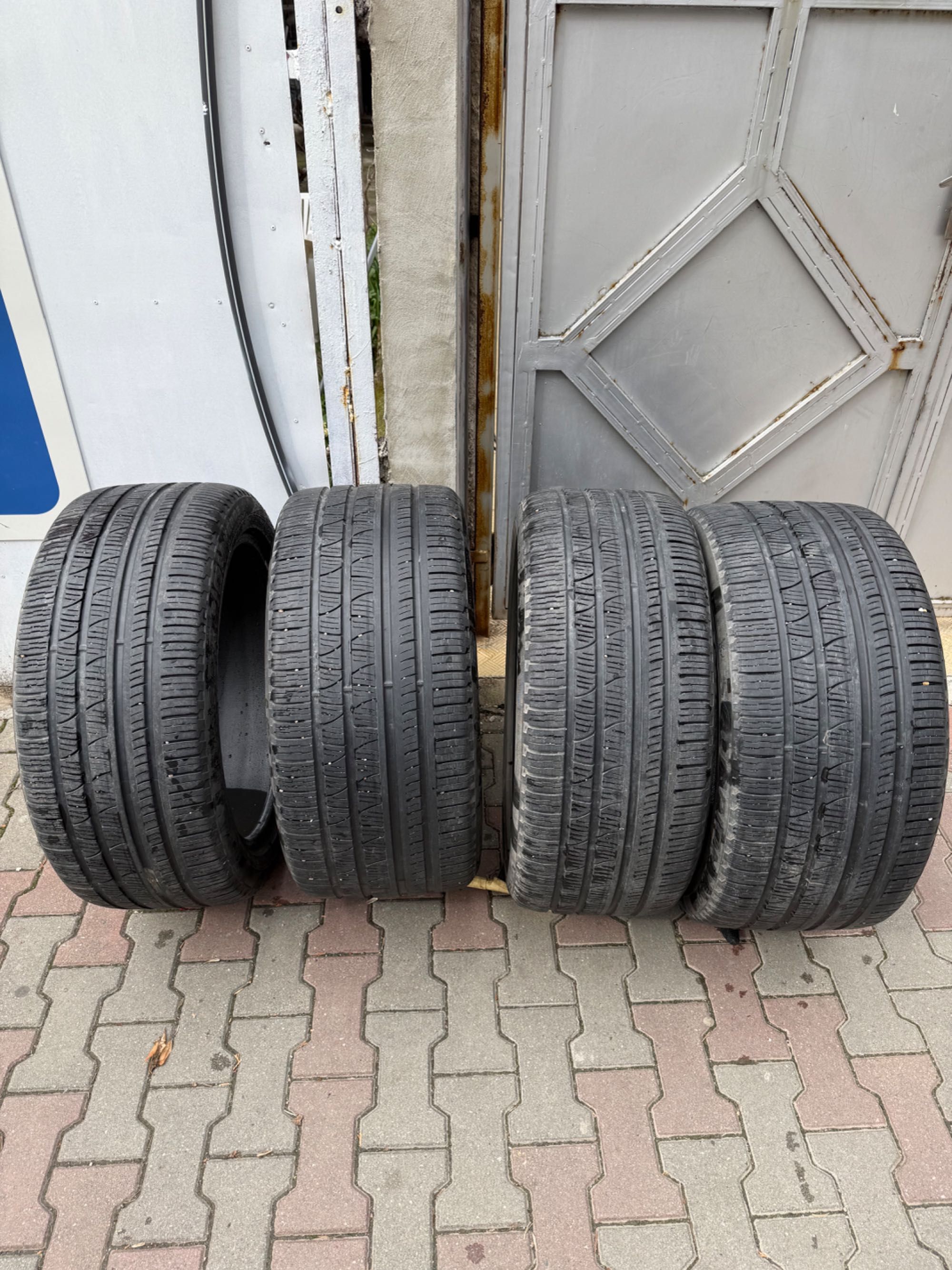 Гуми 315 35 21 / 285 40 21 Pirelli Scorpion
