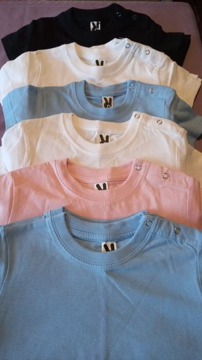 Tricouri pentru copii mărimea 6M și 18 M