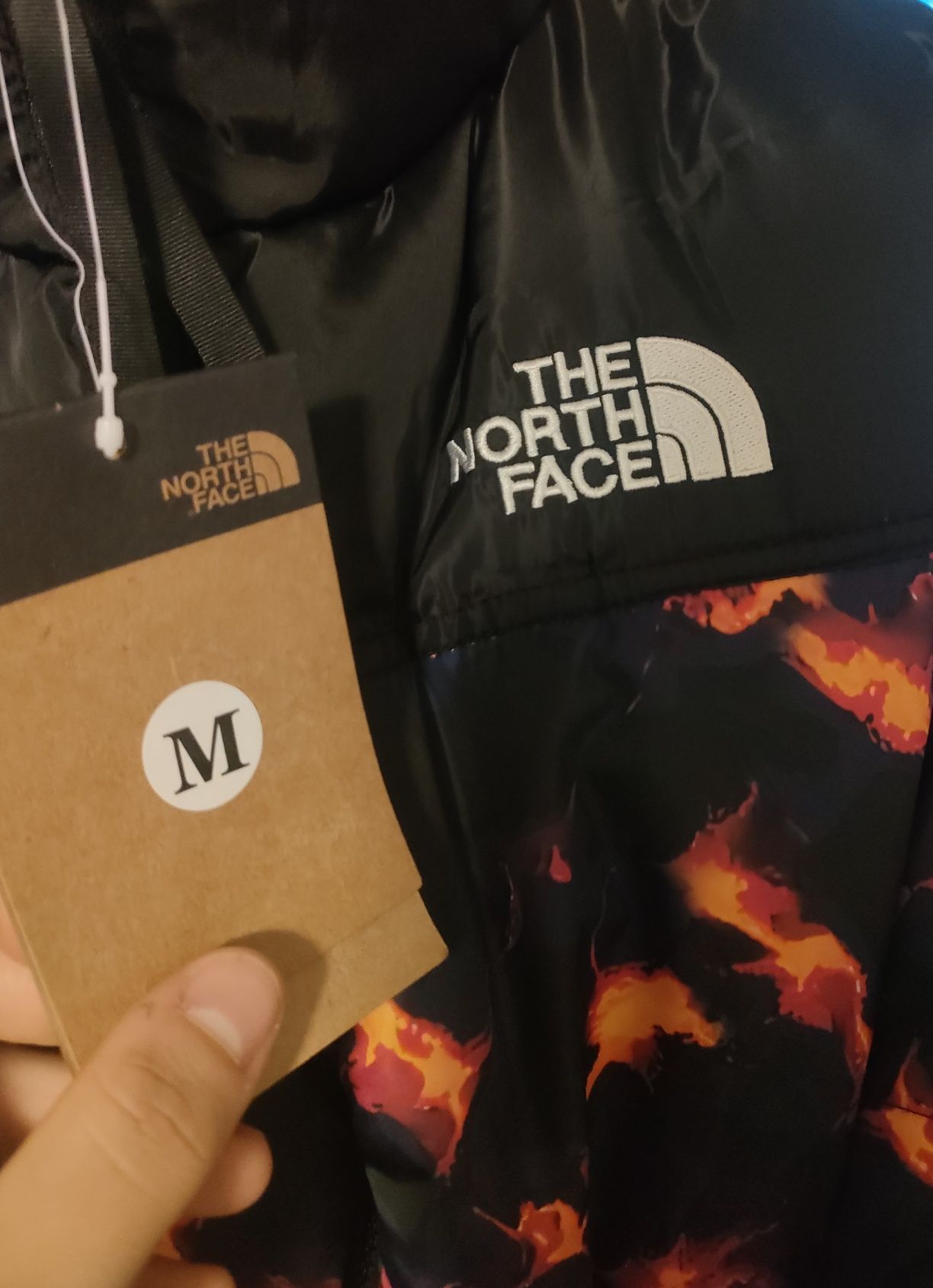 Geaca The North Face 700