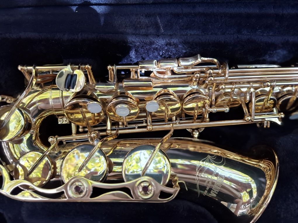 Алт саксофон Yanaha yas 32 made in japan