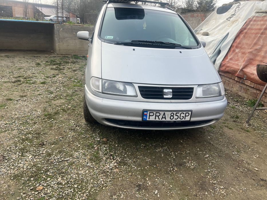 Vând Seat Alhambra