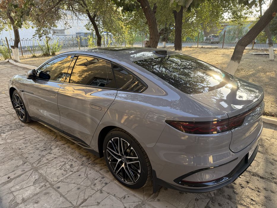 BYD HAN 2025 SMART 605