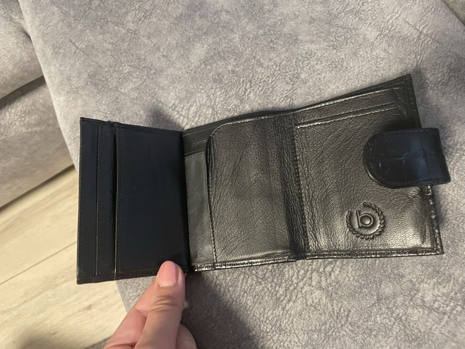 Portofel Bugatti din piele