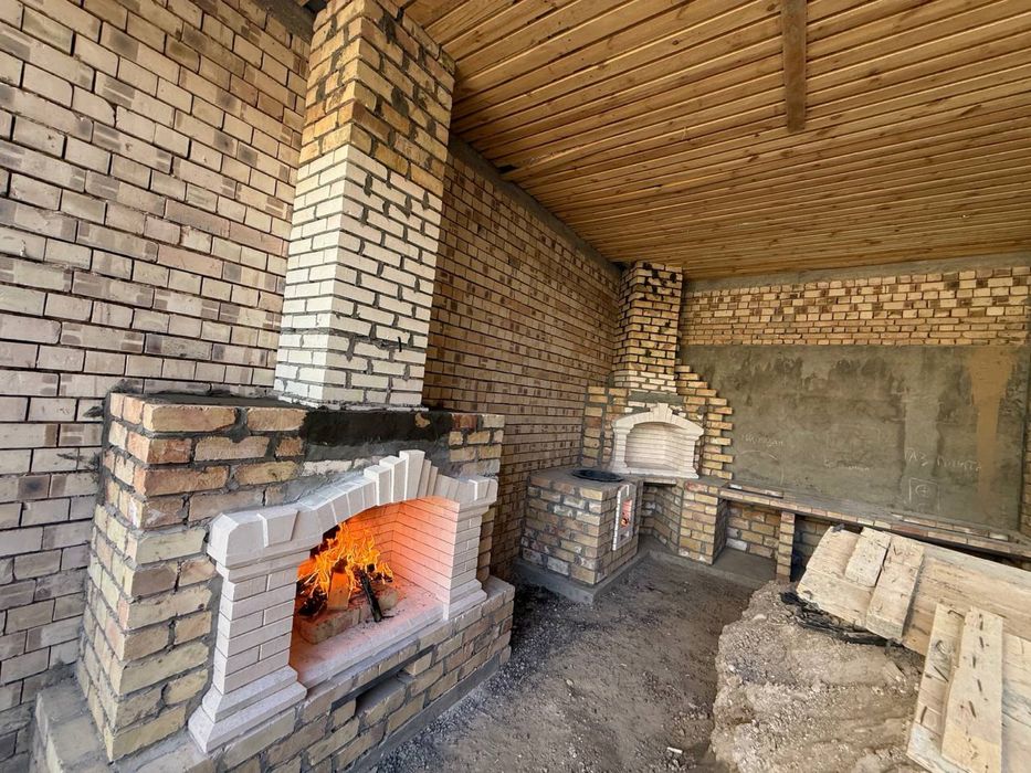 Строю летние кухни в комплексе с помпейской печью