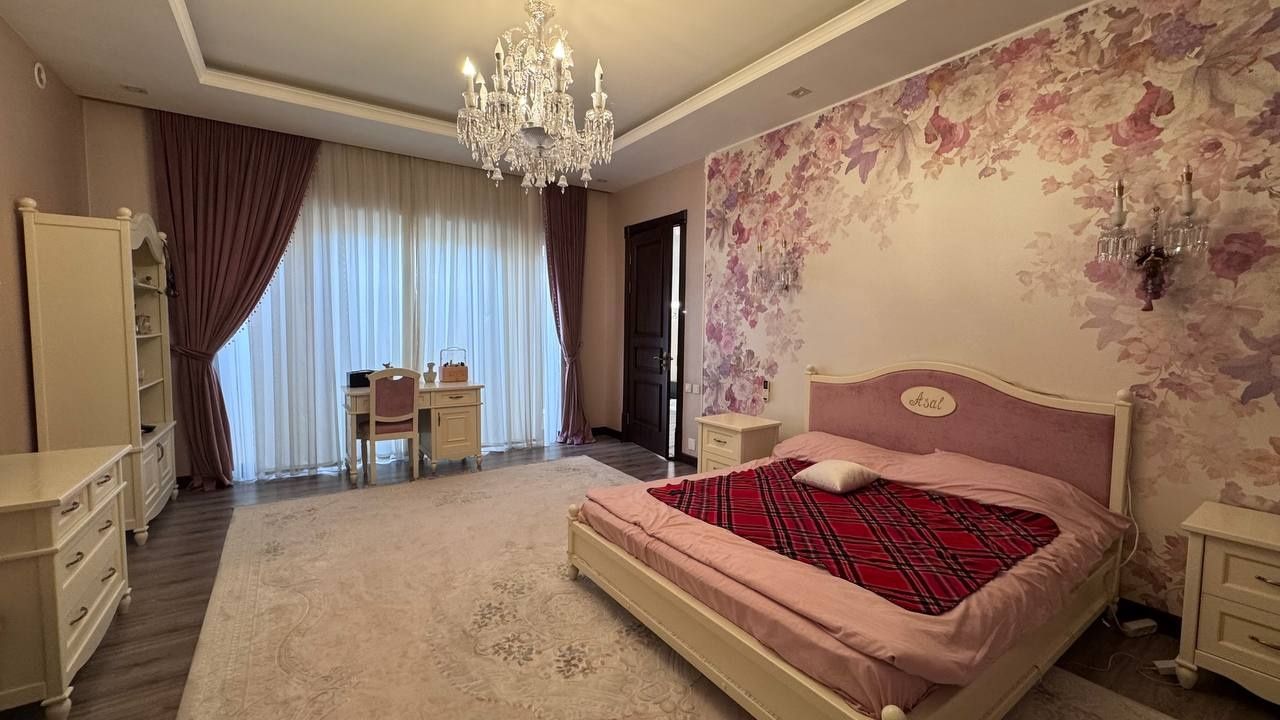 Продаётся евро дом махалля ракат 3 сотки 350м²