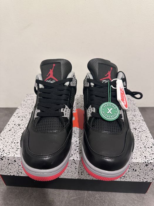 Jordan 4 Reimagined - Size 40 , 41 , 43
